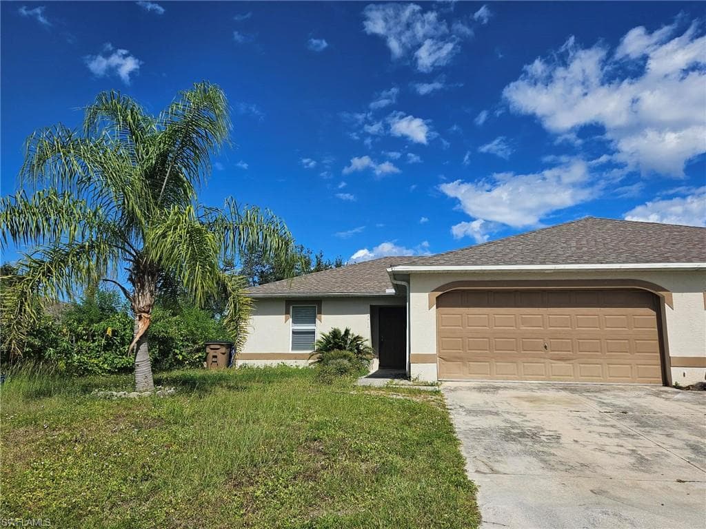 4468 29th ST SW LEHIGH ACRES, FL 33973