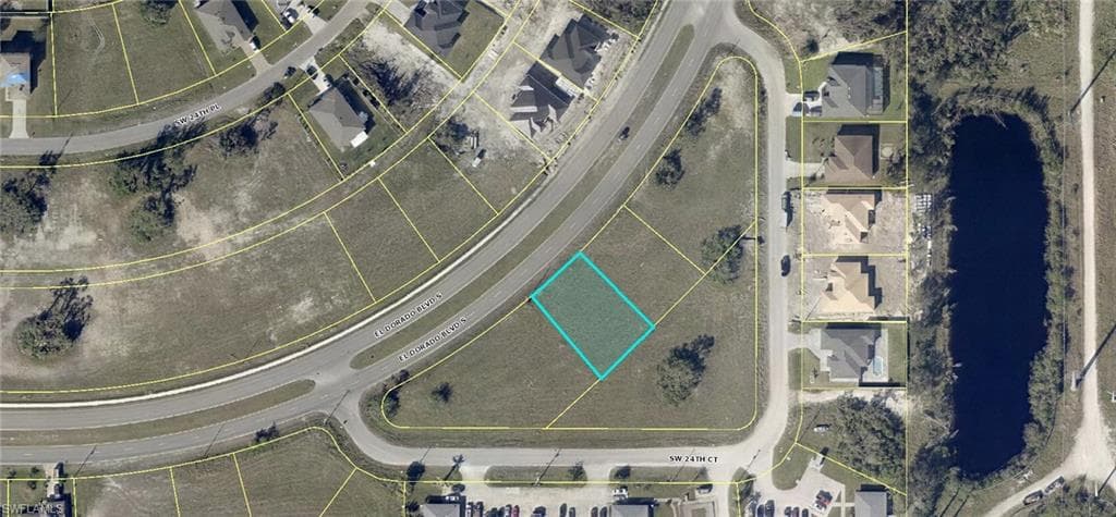 367 El Dorado BLVD S CAPE CORAL, FL 33991