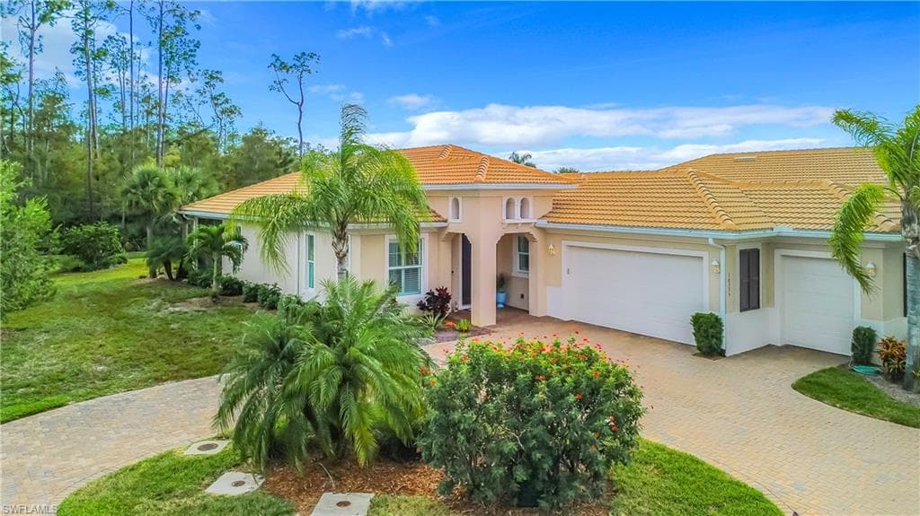 10335 Materita DR FORT MYERS, FL 33913