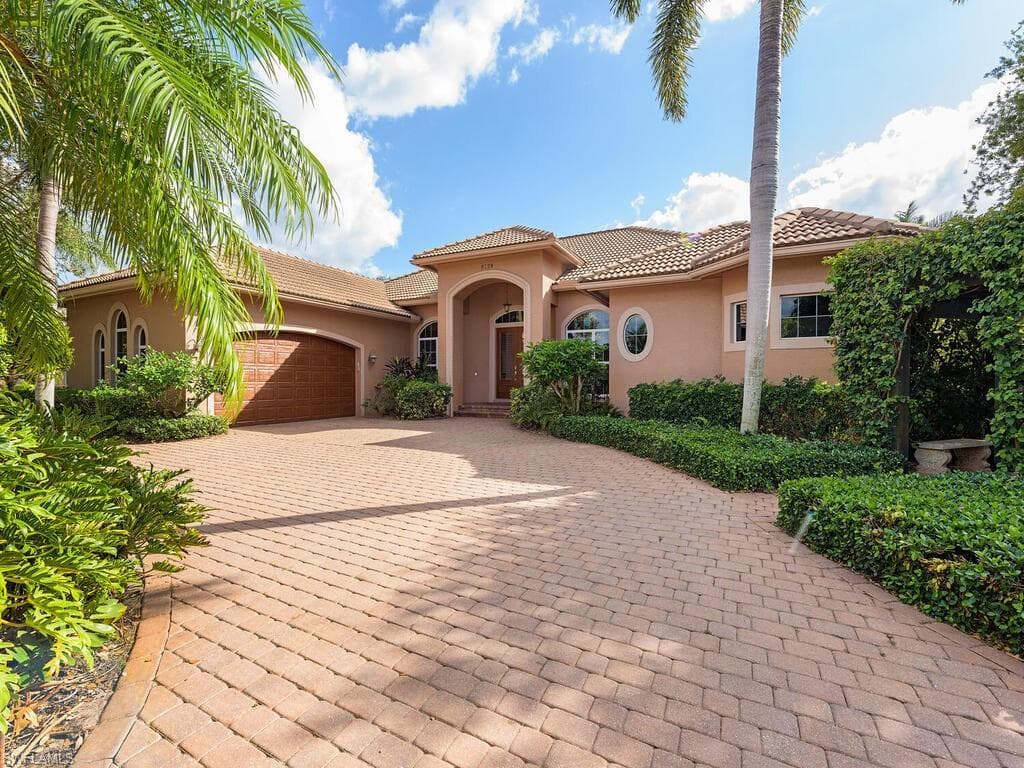 9729 Wilshire Lakes BLVD NAPLES, FL 34109