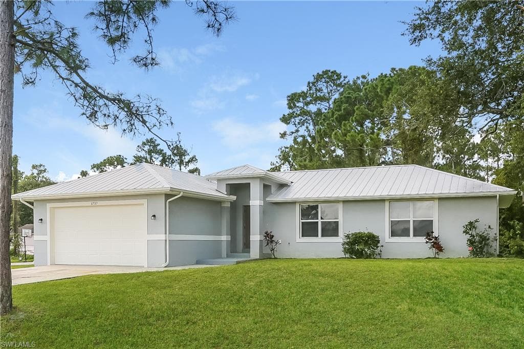 3737 Kilarney ST FORT MYERS, FL 33905