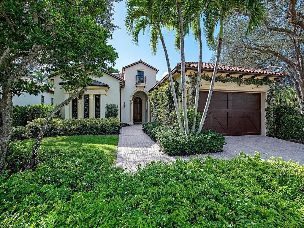 1581 Marsh Wren LN NAPLES, FL 34105