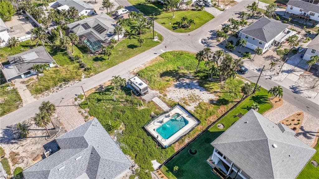 7950 Buccaneer DR FORT MYERS BEACH, FL 33931