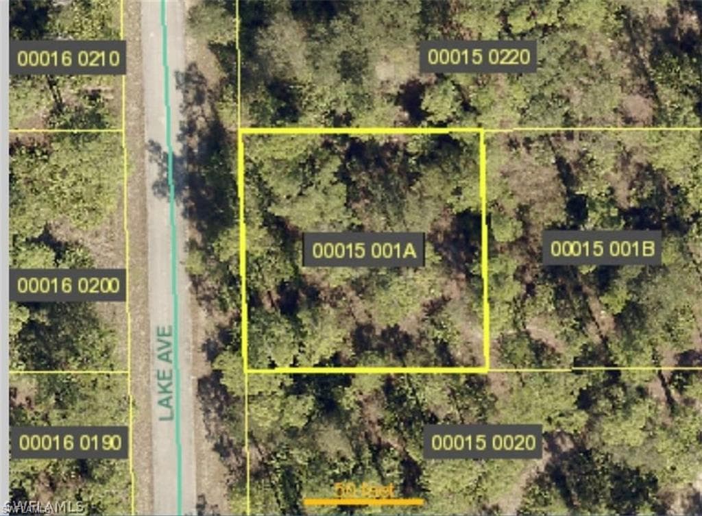 1718 Lake AVE LEHIGH ACRES, FL 33972