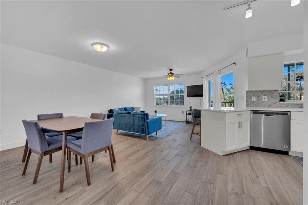 441 Quail Forest BLVD A308 NAPLES, FL 34105