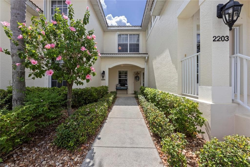 10113 Colonial Country Club BLVD 2204 FORT MYERS, FL 33913