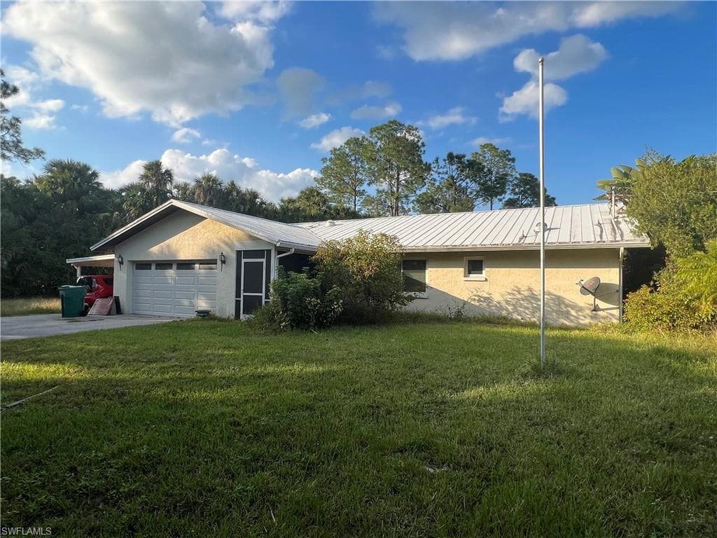 261 10th AVE NW NAPLES, FL 34120