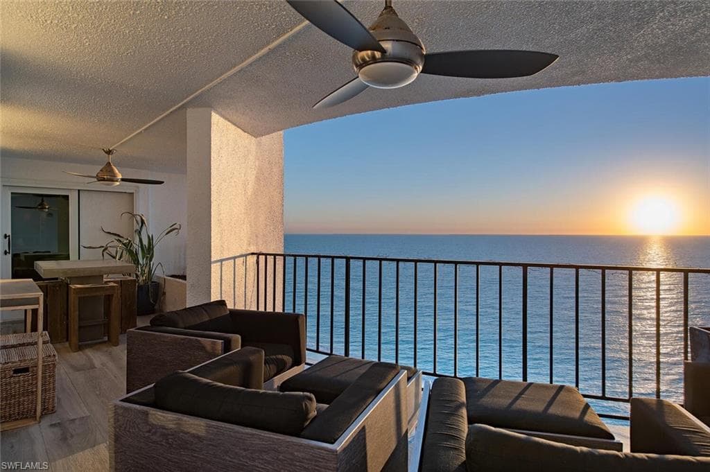 3951 Gulf Shore BLVD N 801 NAPLES, FL 34103