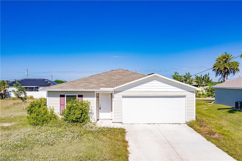 611 NW 27th ST CAPE CORAL, FL 33993
