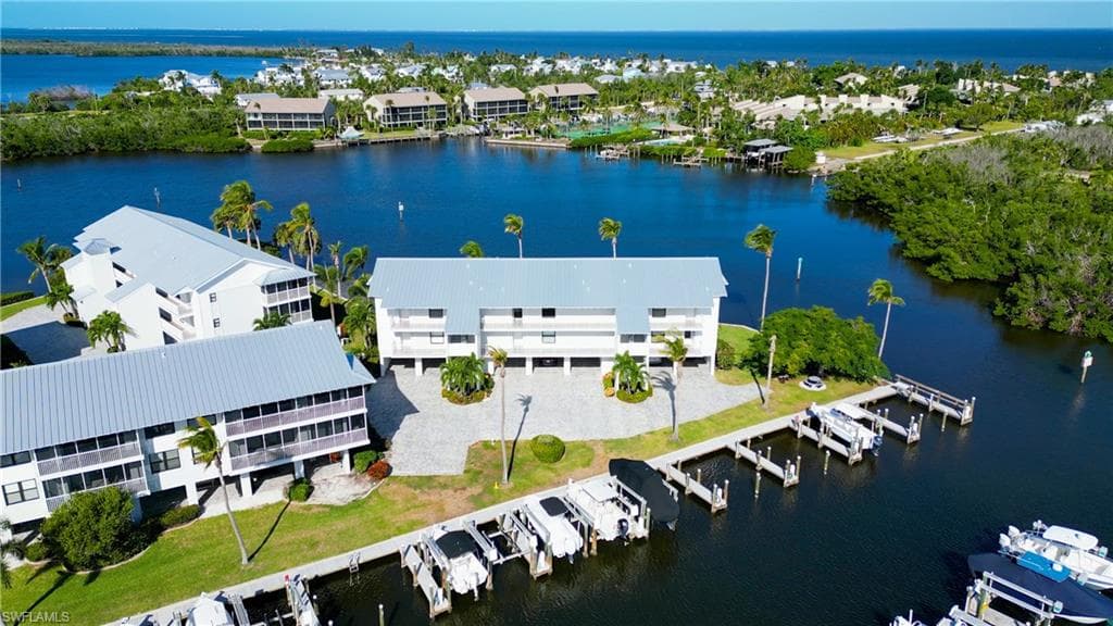 16631 Stringfellow RD 403 BOKEELIA, FL 33922