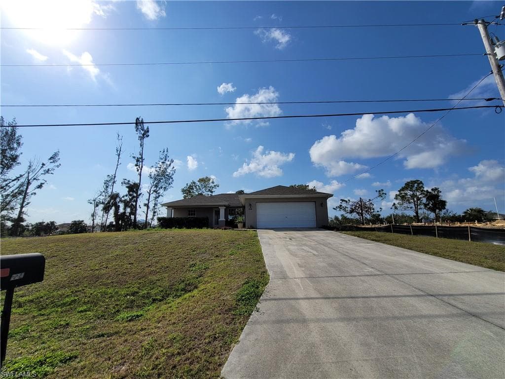 224 NE 31st TER CAPE CORAL, FL 33909