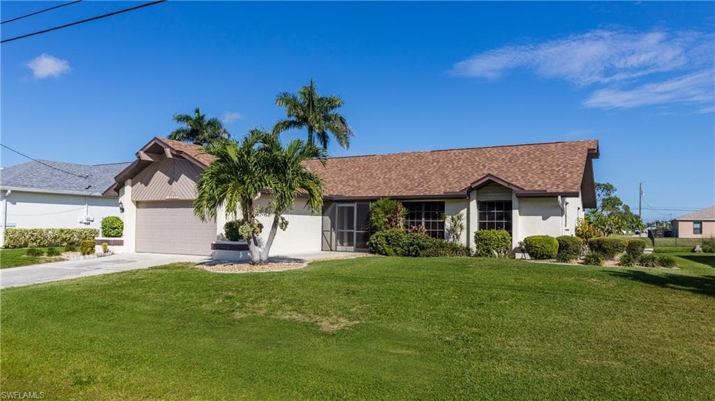 2221 SE 8th TER CAPE CORAL, FL 33990