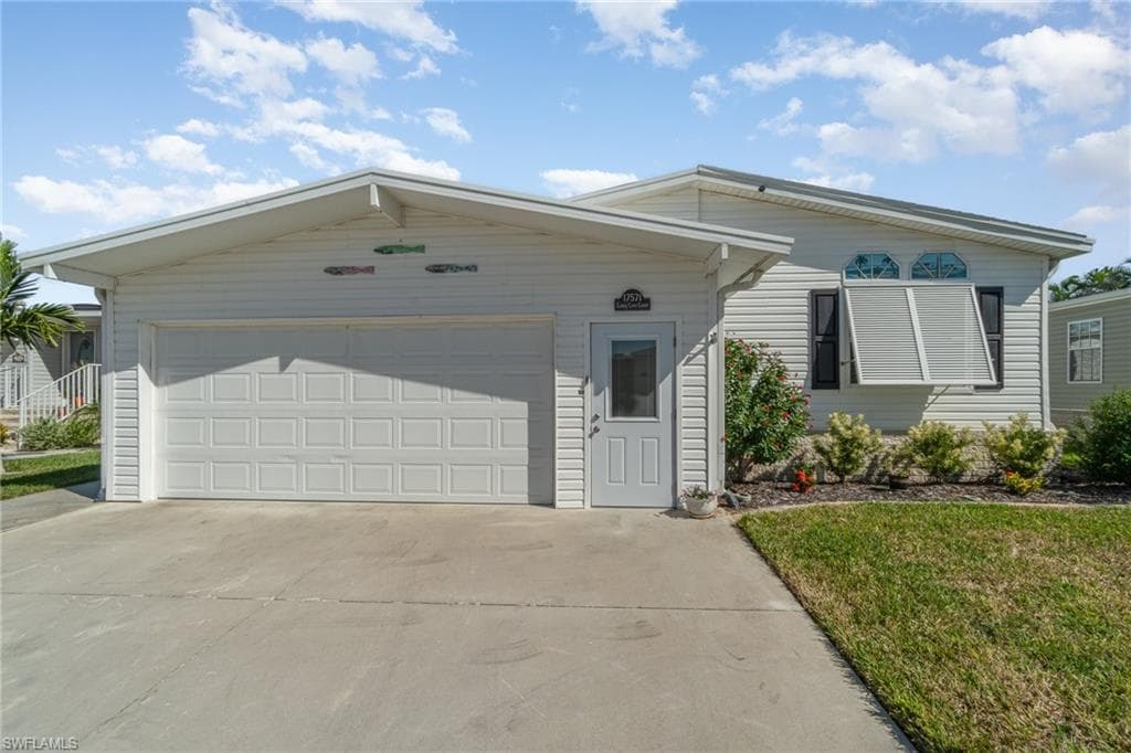 17571 Canal Cove CT FORT MYERS BEACH, FL 33931