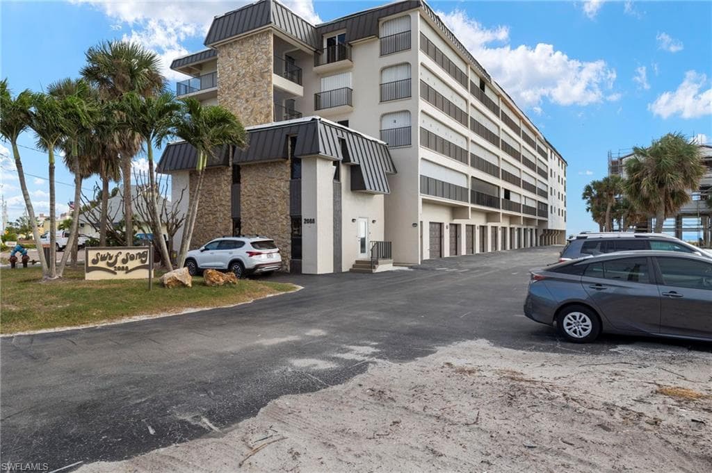 2088 Estero BLVD 3E FORT MYERS BEACH, FL 33931