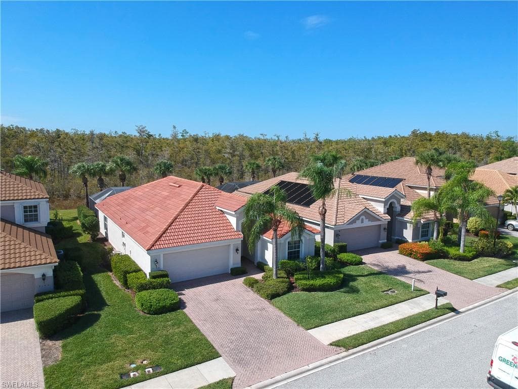 9140 Shadow Glen WAY FORT MYERS, FL 33913