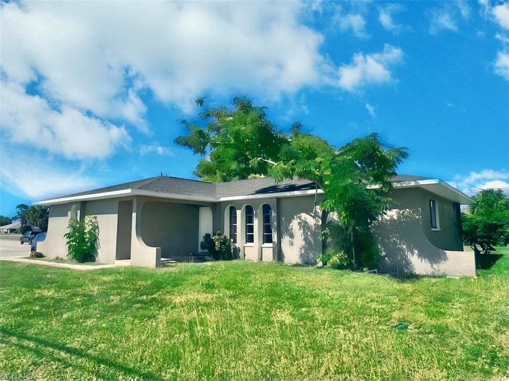 115 SE 18th ST CAPE CORAL, FL 33990
