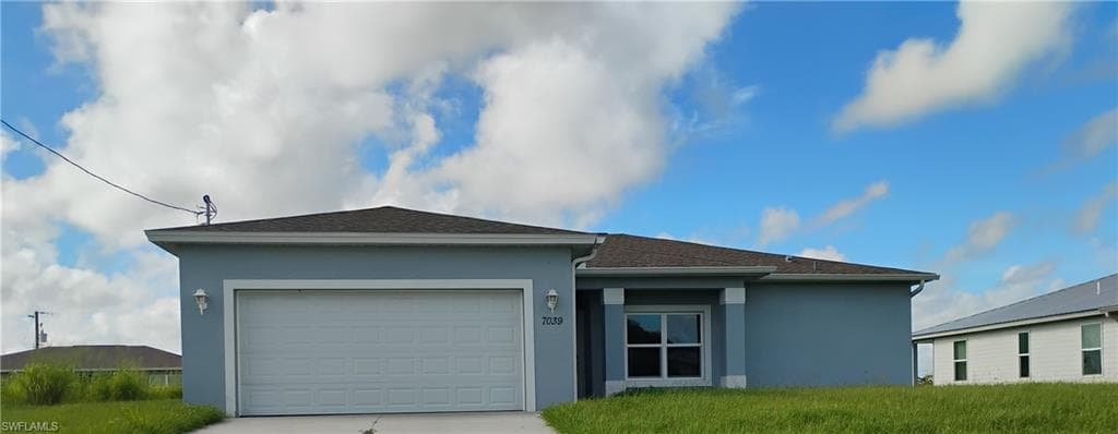 7039 Gill CIR LABELLE, FL 33935