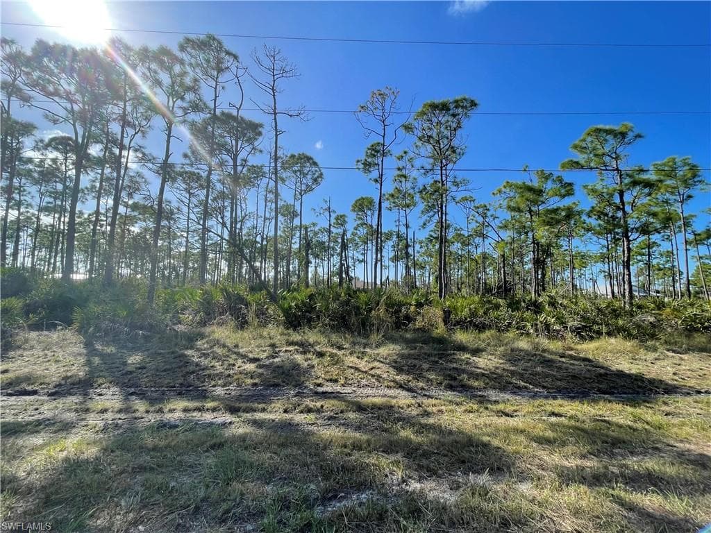 15101 MARTINIQUE WAY BOKEELIA, FL 33922