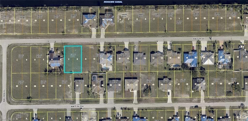 2746 6th ST CAPE CORAL, FL 33993