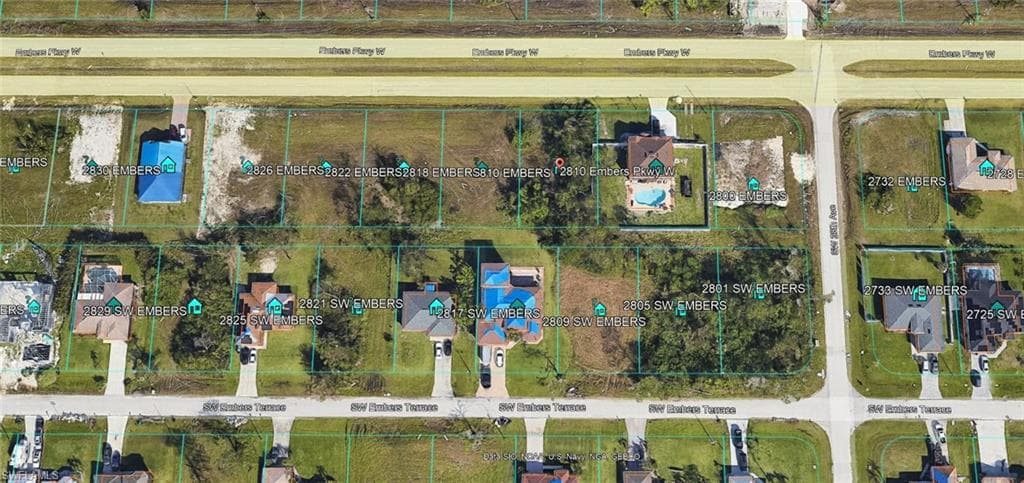 2810 Embers PKWY W CAPE CORAL, FL 33993