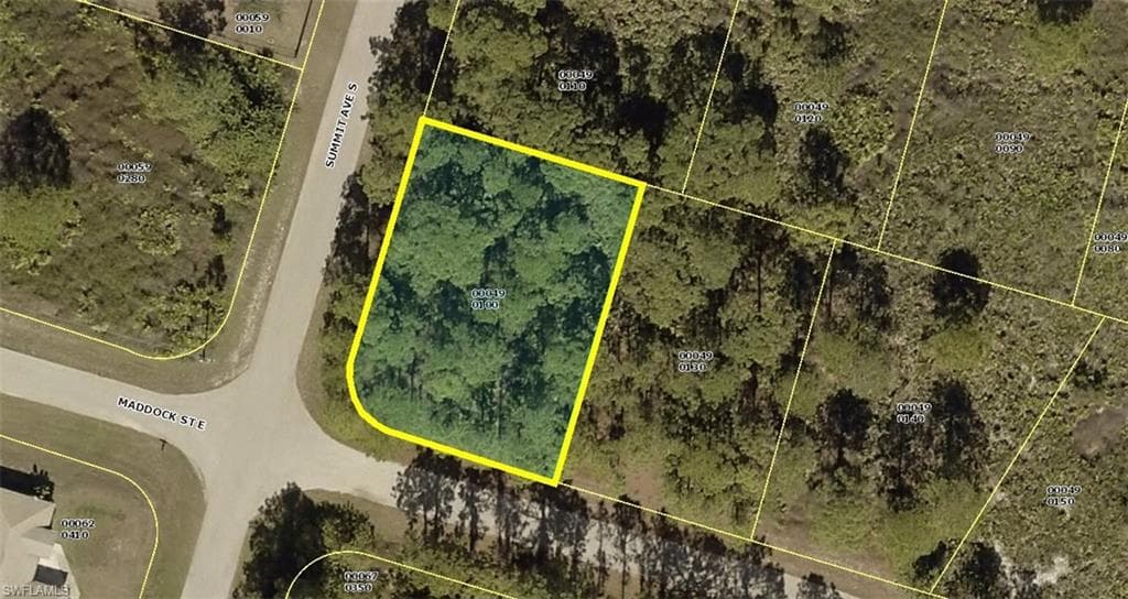 953 Maddock ST E LEHIGH ACRES, FL 33974