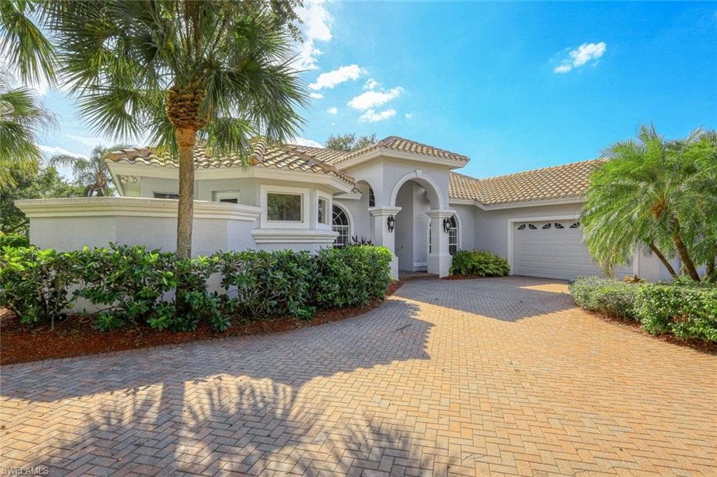 20256 Country Club DR ESTERO, FL 33928