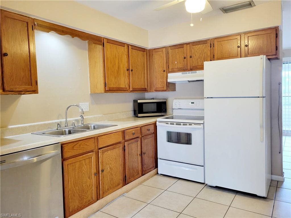 1107 SE 46th LN A CAPE CORAL, FL 33904