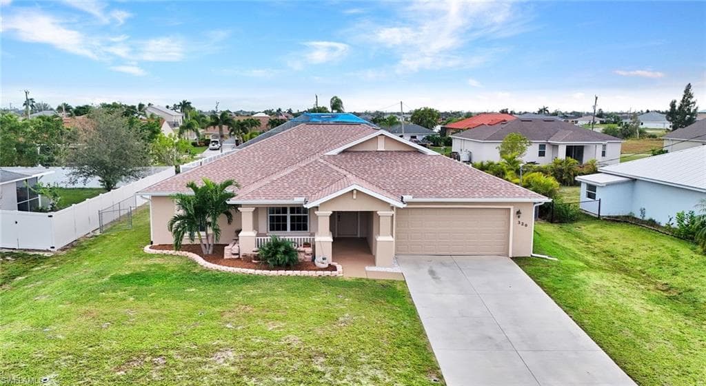 320 NE 19th TER CAPE CORAL, FL 33909