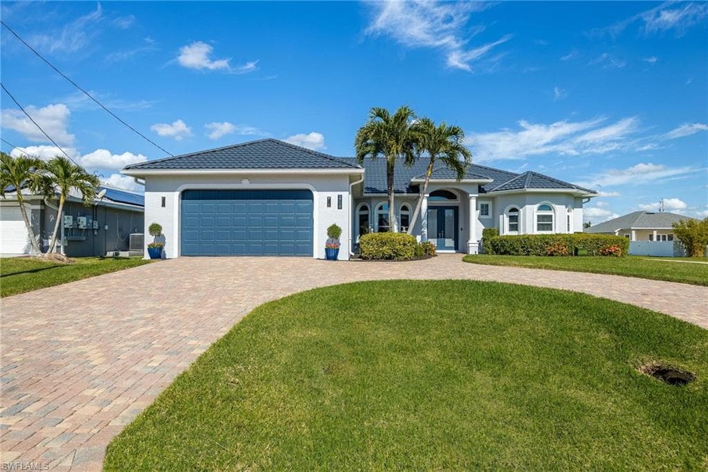 2715 SW 32nd ST CAPE CORAL, FL 33914