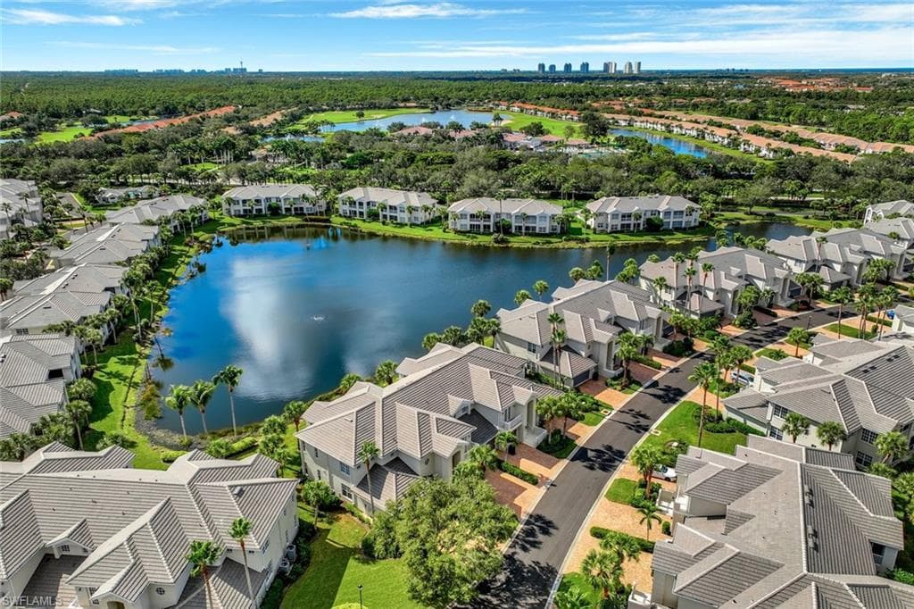 9553 Cypress Hammock CIR 201 ESTERO, FL 34135