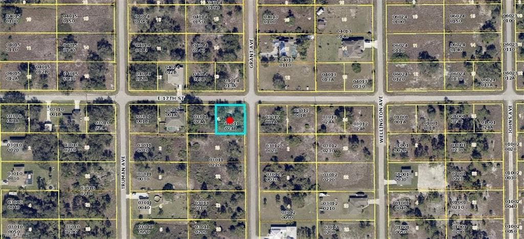 3306 E 17th ST LEHIGH ACRES, FL 33972