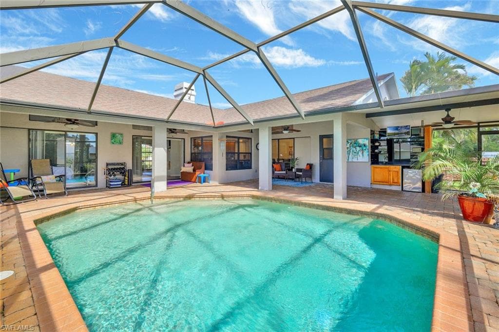 8128 Harrisburg DR FORT MYERS, FL 33967