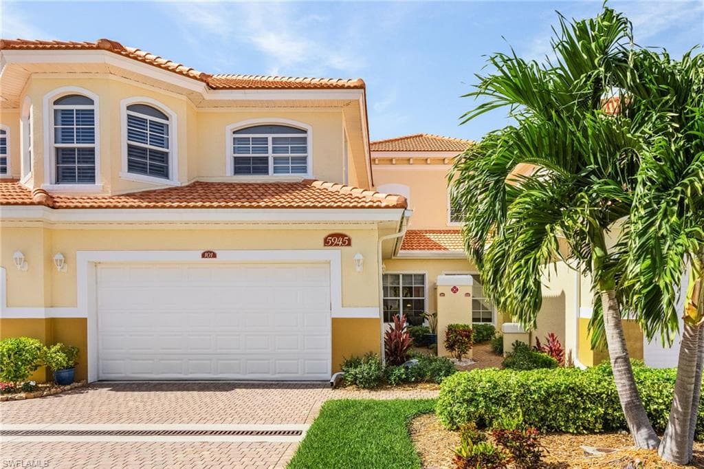 5945 Tarpon Gardens CIR 101 CAPE CORAL, FL 33914