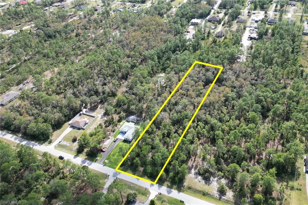 56th AVE NE NAPLES, FL 34120