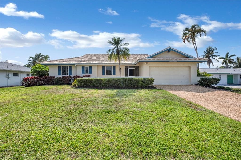 1700 Sandpiper ST NAPLES, FL 34102