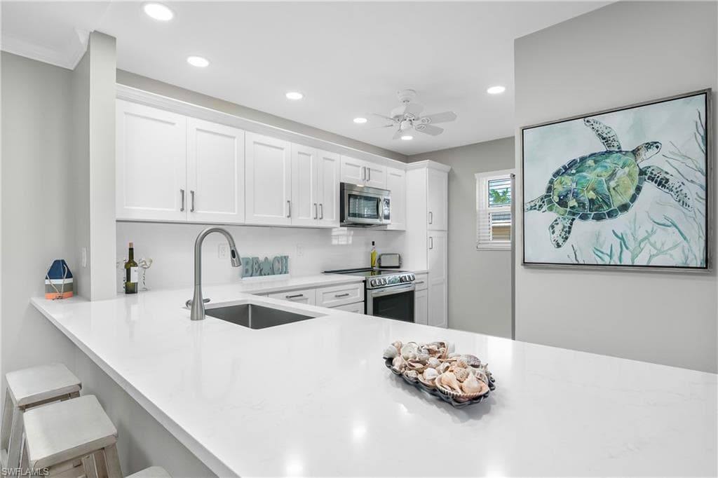 169 Collier BLVD H-203 MARCO ISLAND, FL 34145