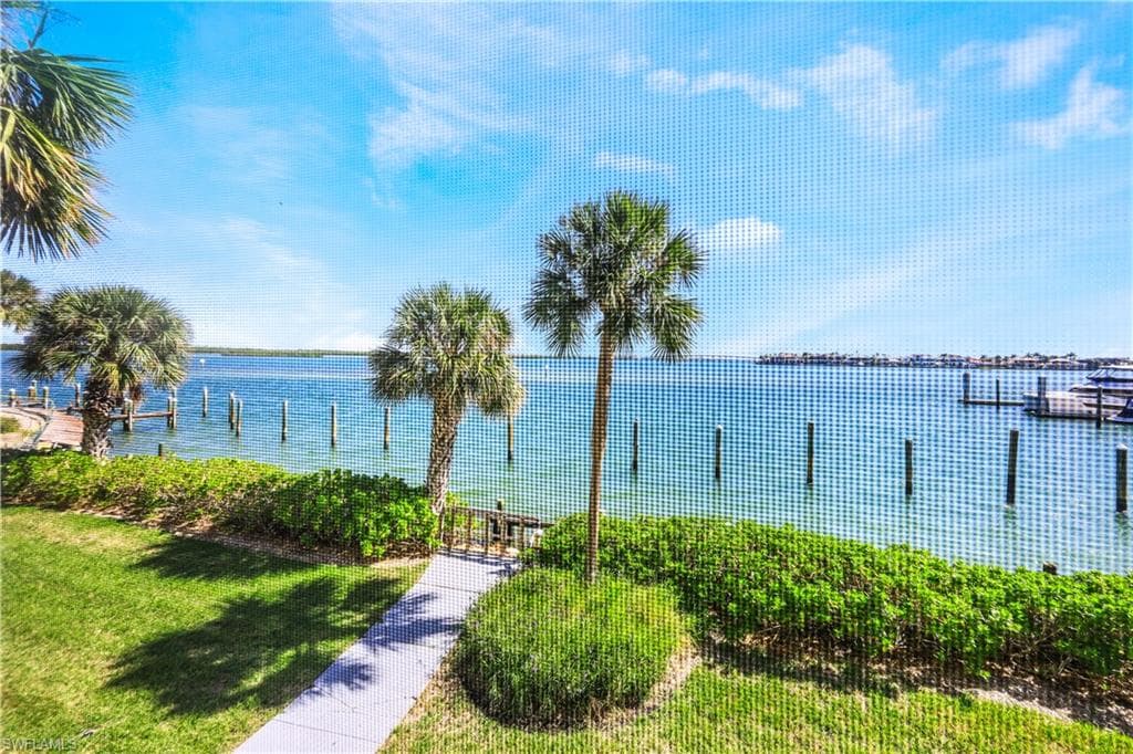 1085 Bald Eagle DR A204 MARCO ISLAND, FL 34145