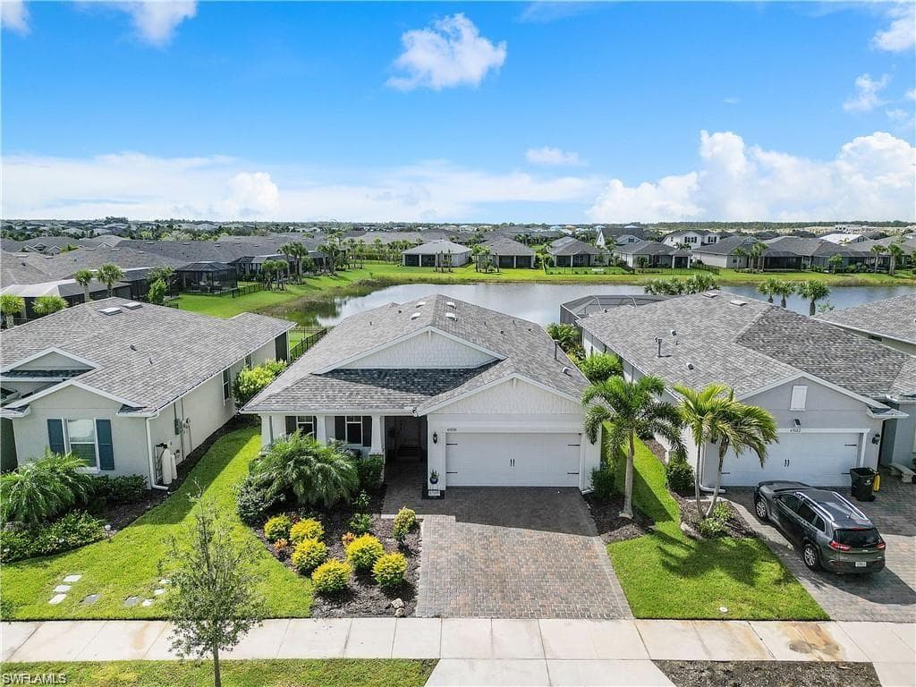 43030 Parkside CT Babcock Ranch, FL 33982