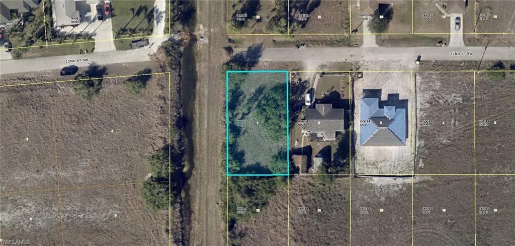 4221 22nd ST SW LEHIGH ACRES, FL 33976