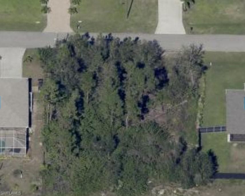 3821 17th ST LEHIGH ACRES, FL 33971