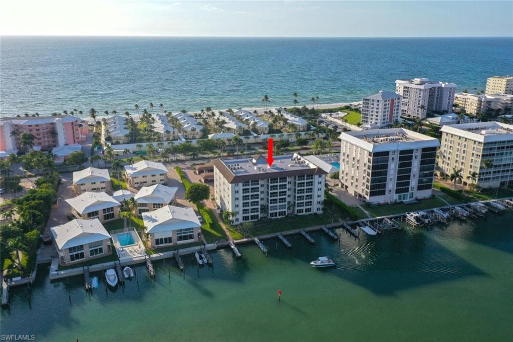 2600 Gulf Shore BLVD N 36 NAPLES, FL 34103