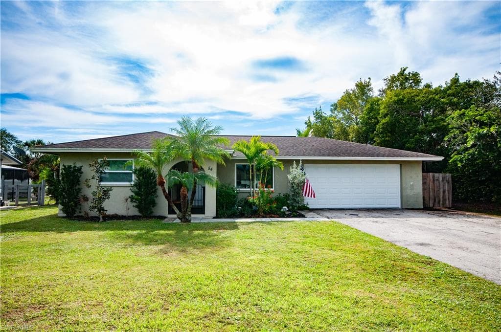 54 Madison DR NAPLES, FL 34110