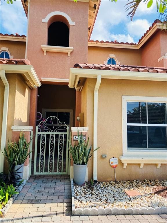 5856 SIENA LN HOLLYWOOD, FL 33021