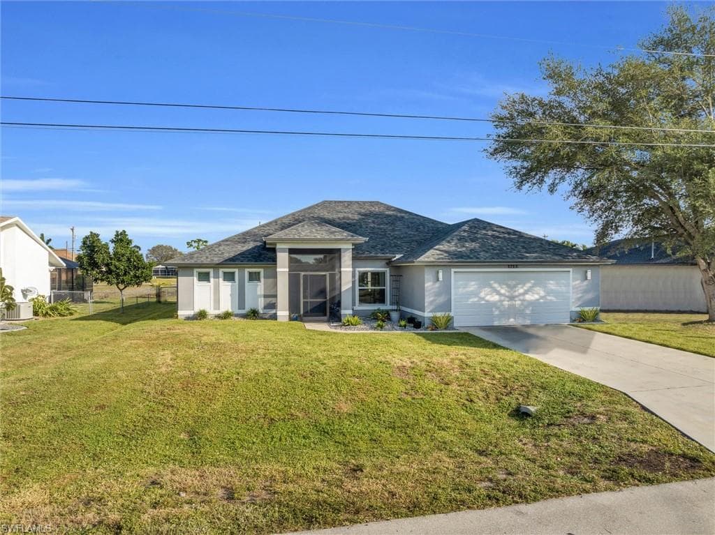 1713 SE 13th TER CAPE CORAL, FL 33990
