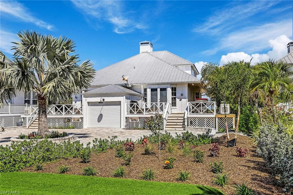 519 Useppa Island USEPPA ISLAND, FL 33924