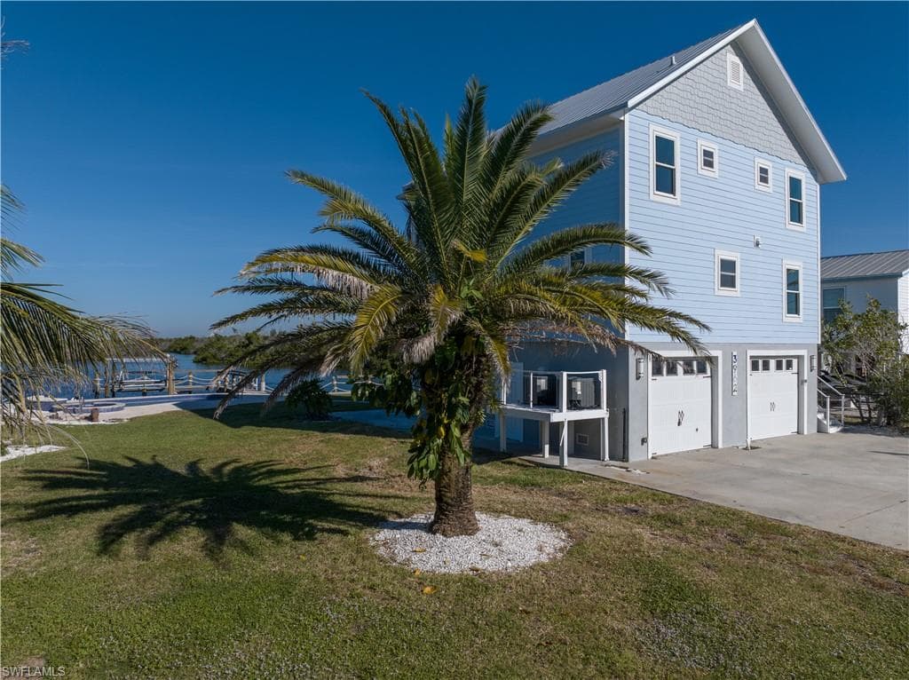 3962-3964 Pine Island RD NW MATLACHA, FL 33993