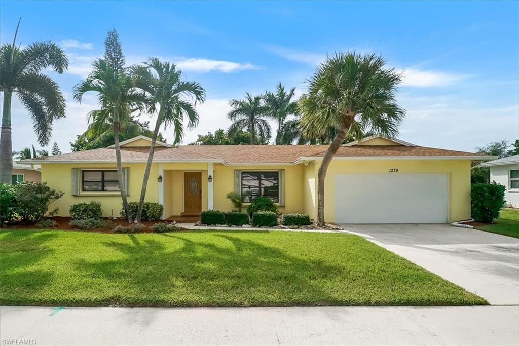 1279 Bluebird AVE MARCO ISLAND, FL 34145