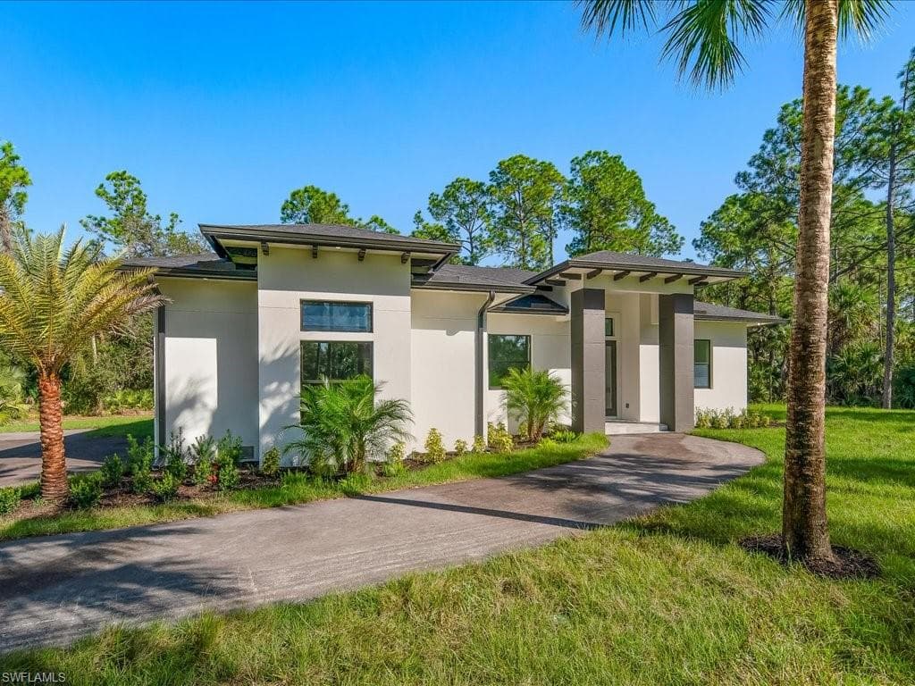 3815 18th AVE SE NAPLES, FL 34117