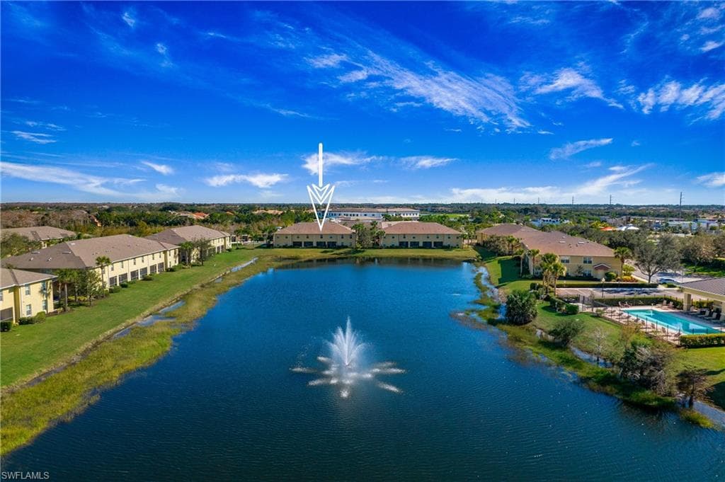 9089 Gervais CIR 2004 NAPLES, FL 34120
