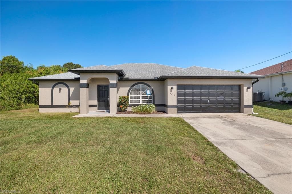 4214 8th ST SW LEHIGH ACRES, FL 33976